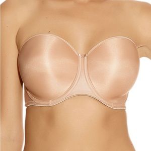 FL4530 32G UK, 32G US
1 Nude